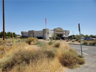 32500 California 18, Lucerne Valley, CA 92356