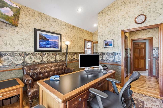 1360 Grace Drive, Eagan, MN 55123