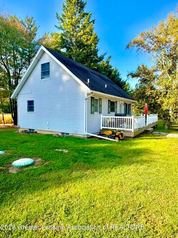 2402 N Stine Road, Charlotte, MI 48813