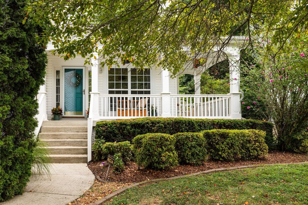 5625 Chestnutwood Trl, Hermitage, TN 37076