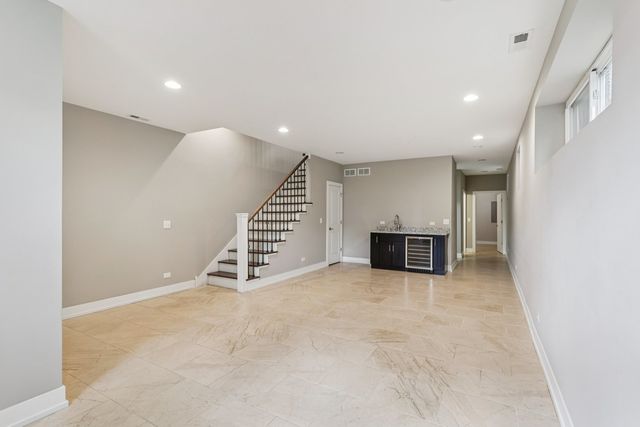 3516 W Hirsch Street, Chicago, IL 60651