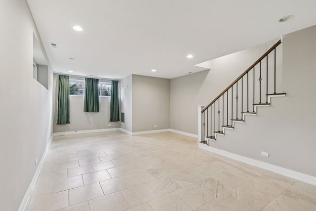 3516 W Hirsch Street, Chicago, IL 60651