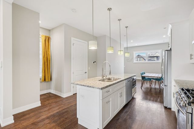 3516 W Hirsch Street, Chicago, IL 60651