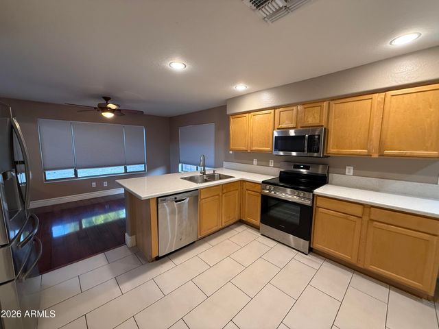 2537 S Sunnyvale Avenue, Gilbert, AZ 85295