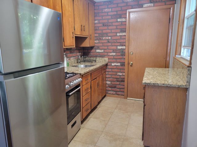 383 Central Street 2, Saugus, MA 01906