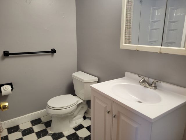 383 Central Street 2, Saugus, MA 01906