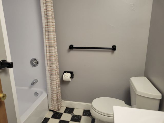 383 Central Street 2, Saugus, MA 01906