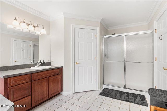 38 Smock Court, Manalapan, NJ 07726