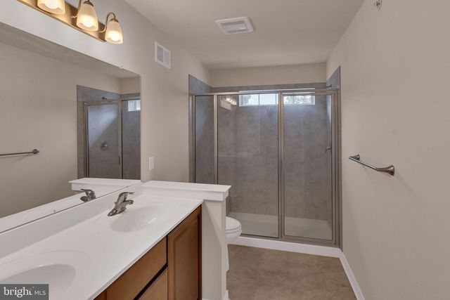10 INDEPENDENCE CT, Perkasie, PA 18944