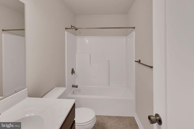 10 INDEPENDENCE CT, Perkasie, PA 18944