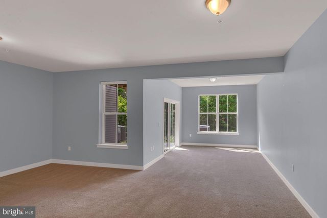 10 INDEPENDENCE CT, Perkasie, PA 18944