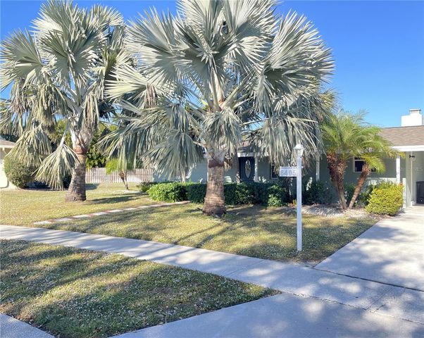 6405 WHITE SANDS TERRACE, Sarasota, FL 34231