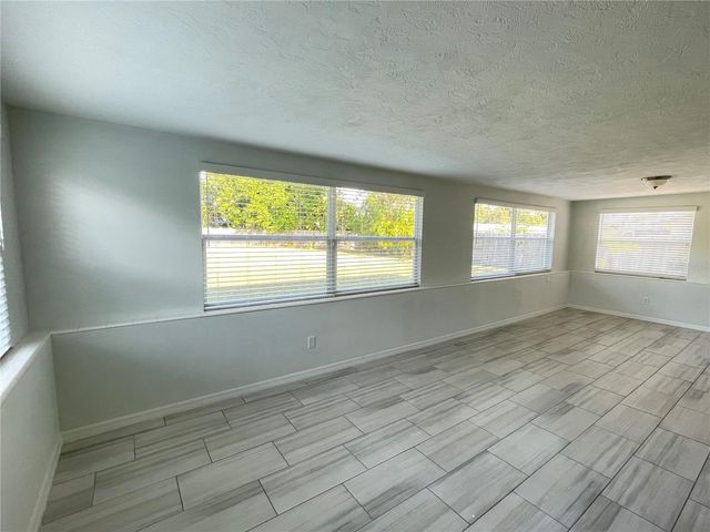 6405 WHITE SANDS TERRACE, Sarasota, FL 34231