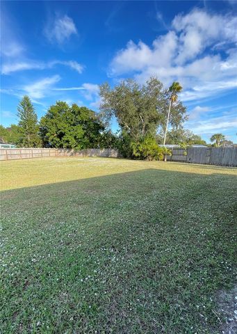 6405 WHITE SANDS TERRACE, Sarasota, FL 34231
