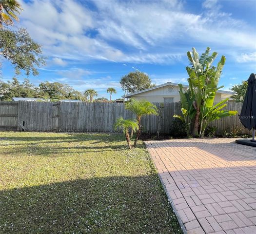 6405 WHITE SANDS TERRACE, Sarasota, FL 34231