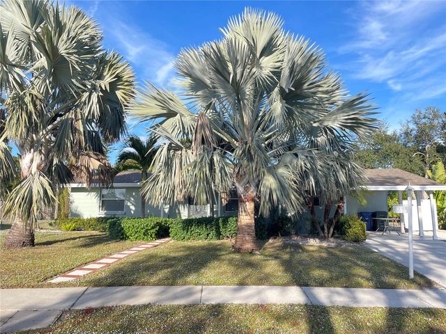 6405 WHITE SANDS TERRACE, Sarasota, FL 34231