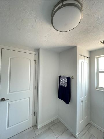 6405 WHITE SANDS TERRACE, Sarasota, FL 34231