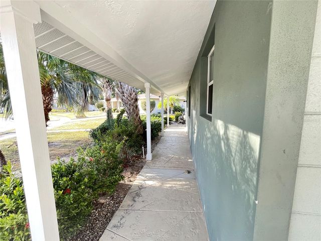 6405 WHITE SANDS TERRACE, Sarasota, FL 34231
