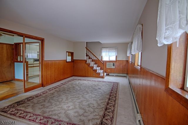 96 Parsippany Rd, Hanover Twp., NJ 07981