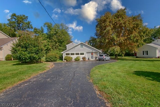 96 Parsippany Rd, Hanover Twp., NJ 07981