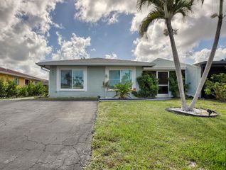 7581 Deuce Lane, Greenacres, FL 33467