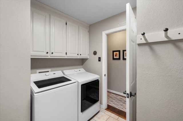 6 Inverness Court, Mansfield, TX 76063
