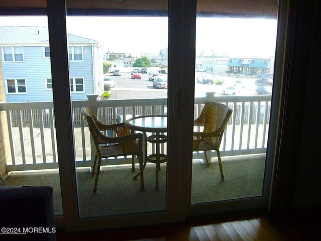 1187 Ocean Avenue 12, Sea Bright, NJ 07760