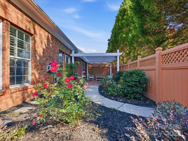 11419 Corliss Avenue, Charlotte, NC 28277