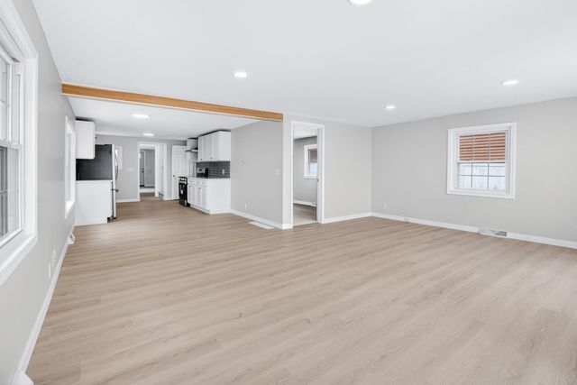 5188 Deep Point Drive, Portage, MI 49002