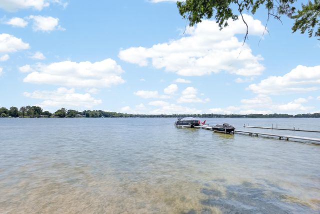 5188 Deep Point Drive, Portage, MI 49002