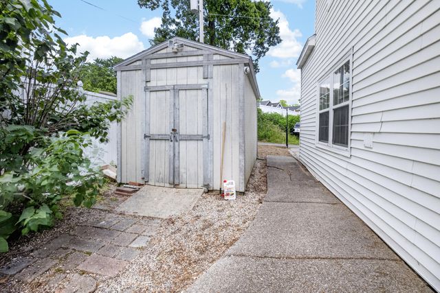 5188 Deep Point Drive, Portage, MI 49002