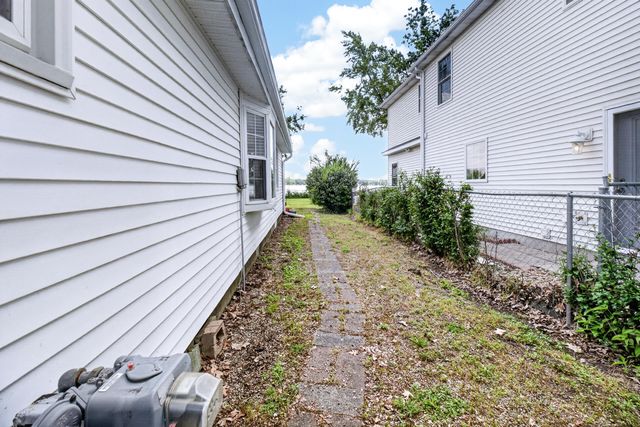 5188 Deep Point Drive, Portage, MI 49002