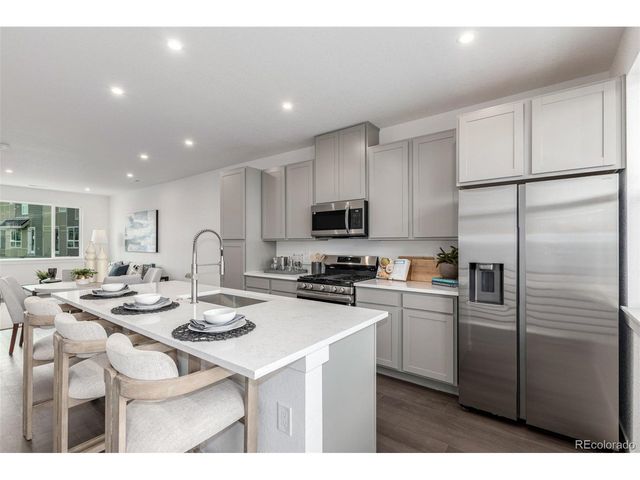 2224 Peridot Loop, Colorado Springs, CO 80908