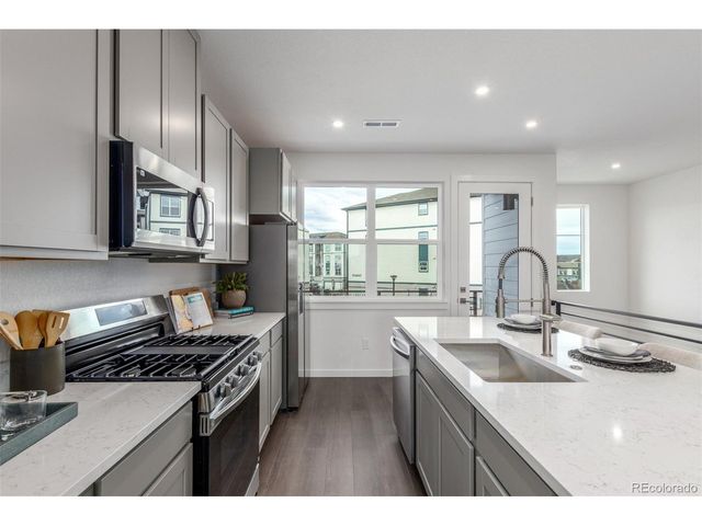 2224 Peridot Loop, Colorado Springs, CO 80908