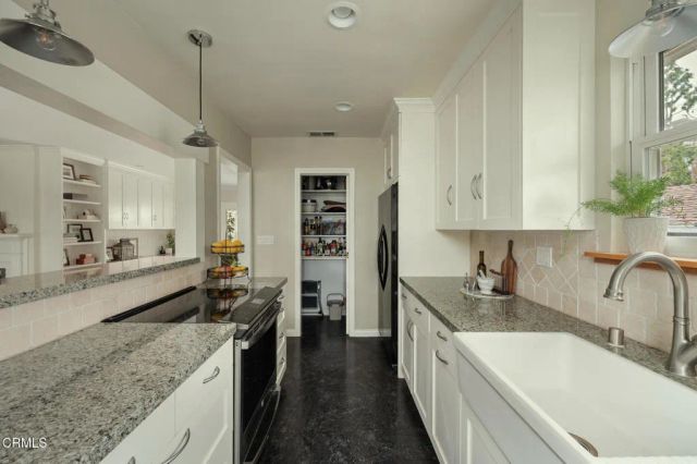 3039 Highridge Road, La Crescenta, CA 91214