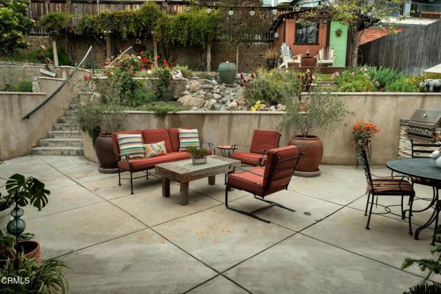 3039 Highridge Road, La Crescenta, CA 91214