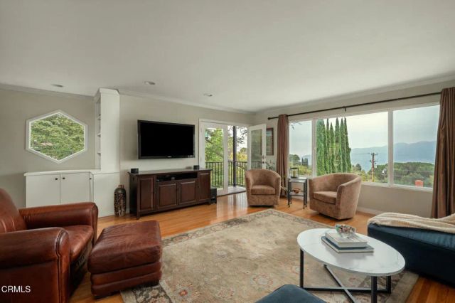 3039 Highridge Road, La Crescenta, CA 91214