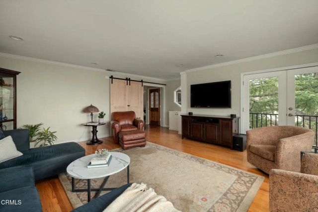 3039 Highridge Road, La Crescenta, CA 91214