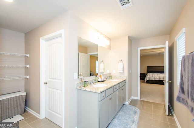 429 Valley View Circle, Dallas, GA 30132