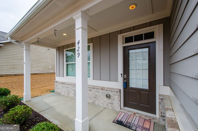 429 Valley View Circle, Dallas, GA 30132