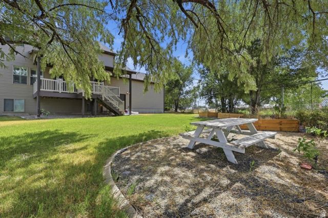 5058 W 5300 S, Hooper, UT 84315