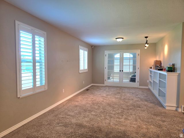 5058 W 5300 S, Hooper, UT 84315