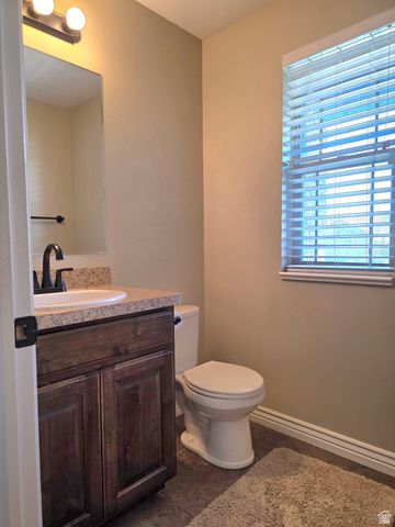 5058 W 5300 S, Hooper, UT 84315