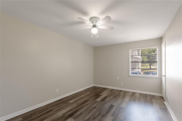 818 University Avenue 6, Huntsville, TX 77320