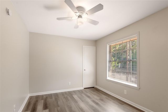 818 University Avenue 6, Huntsville, TX 77320