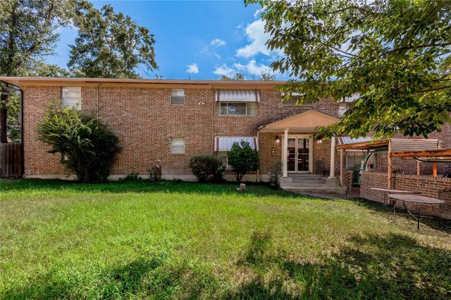 818 University Avenue 6, Huntsville, TX 77320