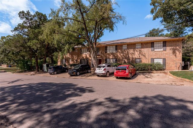 818 University Avenue 6, Huntsville, TX 77320
