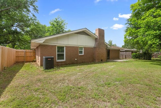 3171 Margaret Street, Paris, TX 75460