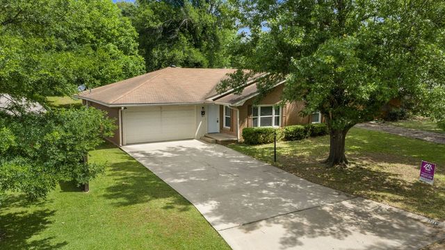 3171 Margaret Street, Paris, TX 75460