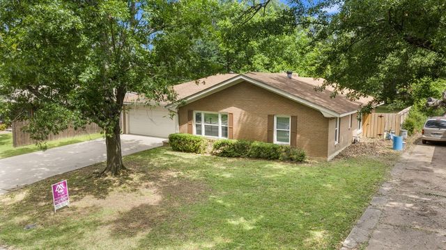 3171 Margaret Street, Paris, TX 75460